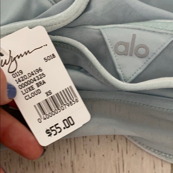 Alo Luxe Bra - Picture 3 of 3